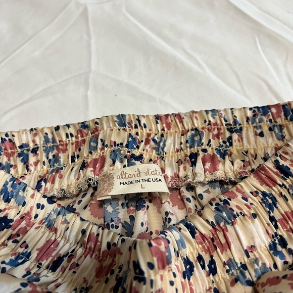 Altar’d State - Picture 4 of 5